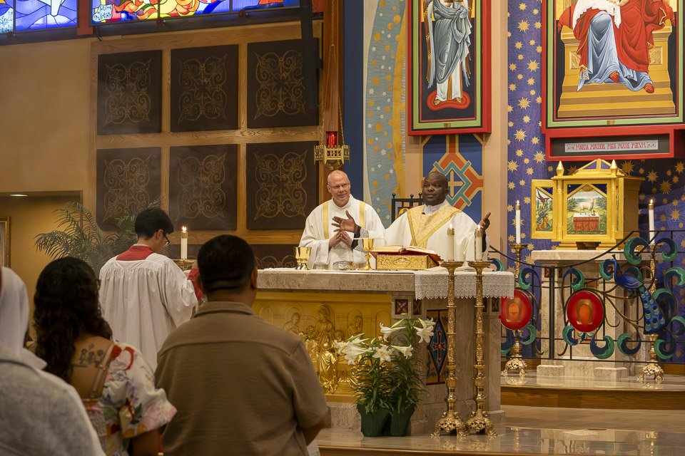 2026-First-Communion (37 of 150).jpg